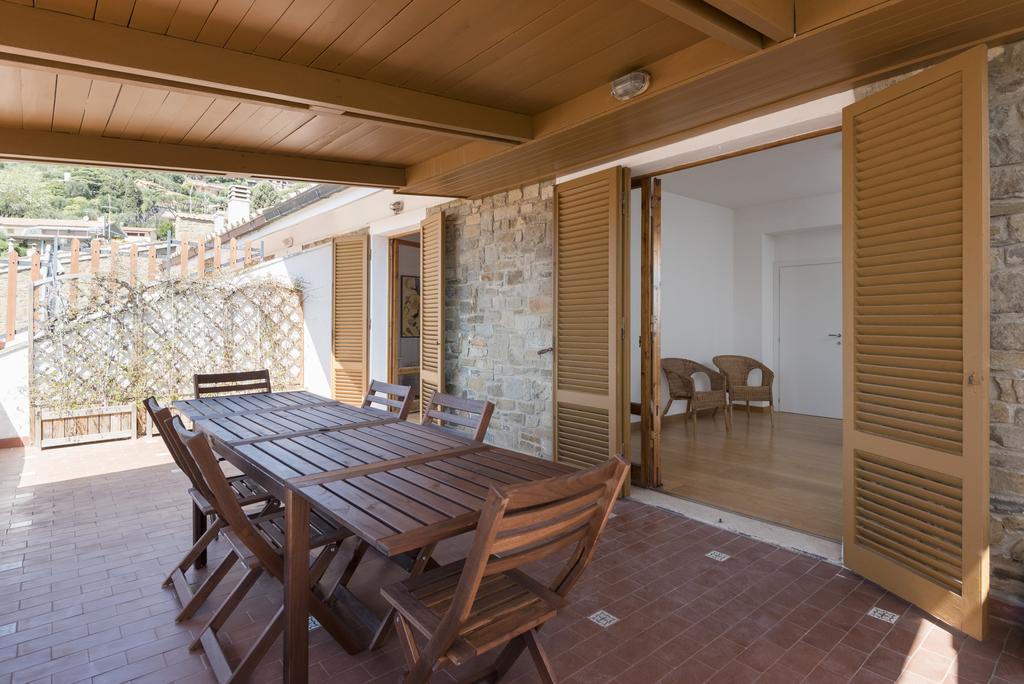 Villa Con Terrazza Vista Mare 카스틸리오네 델라 페스카이아 외부 사진